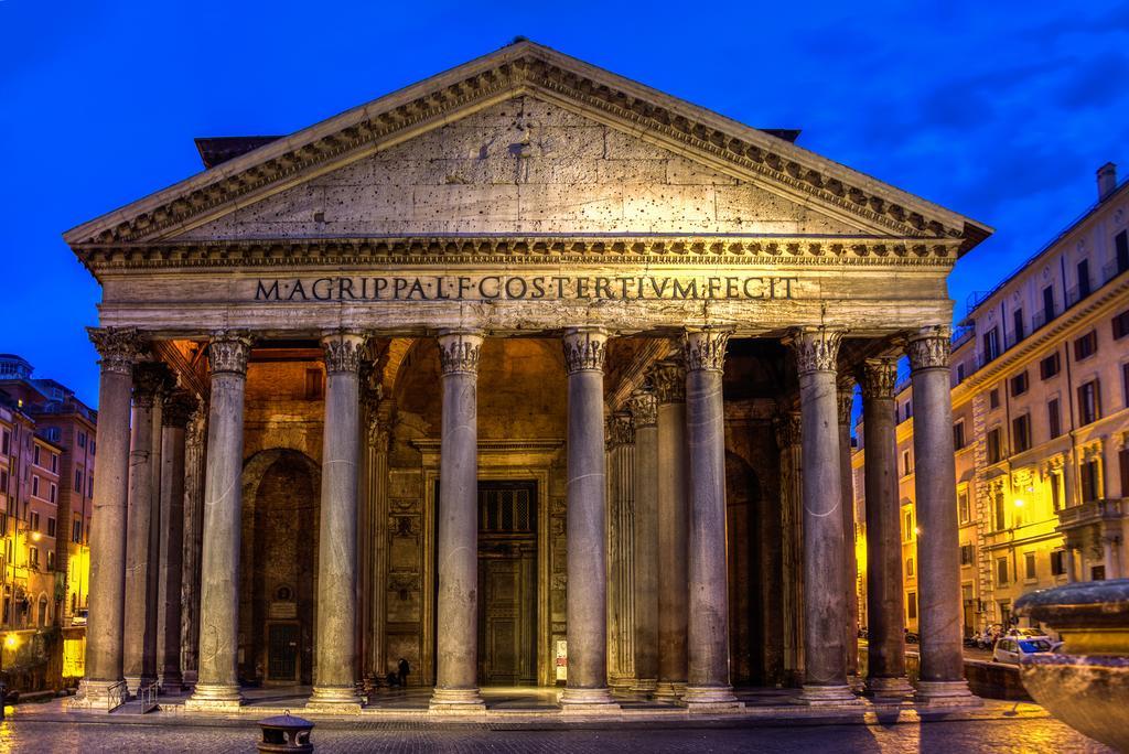 Stunning Pantheon Apartment Rome Bagian luar foto